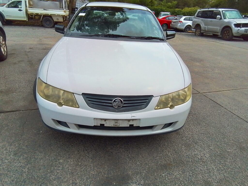 Wrecking 2003 Holden Commodore VY Automatic